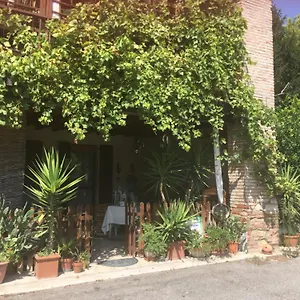 Cosi Fan Tutte Bed & Breakfast Desenzano del Garda