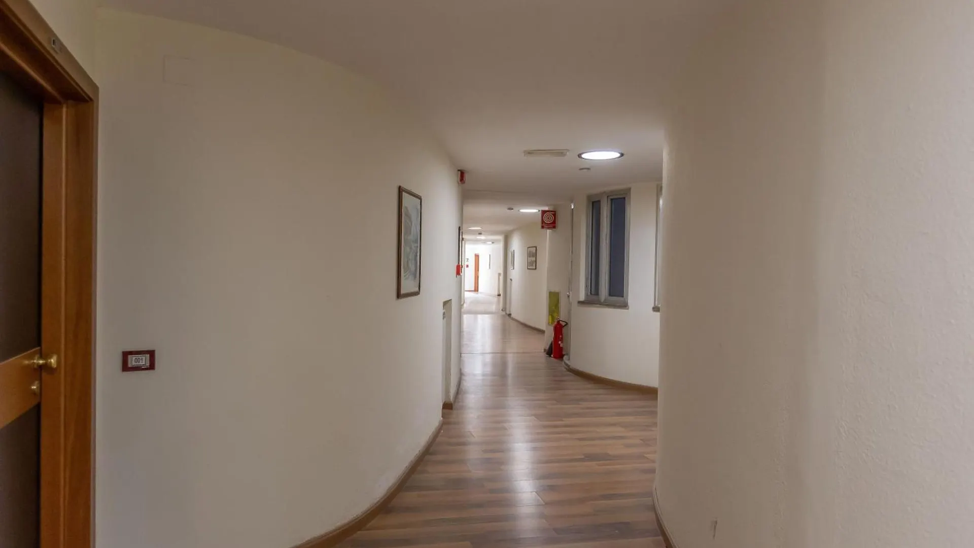 Guest house Laura'S Rooms Rome Italy